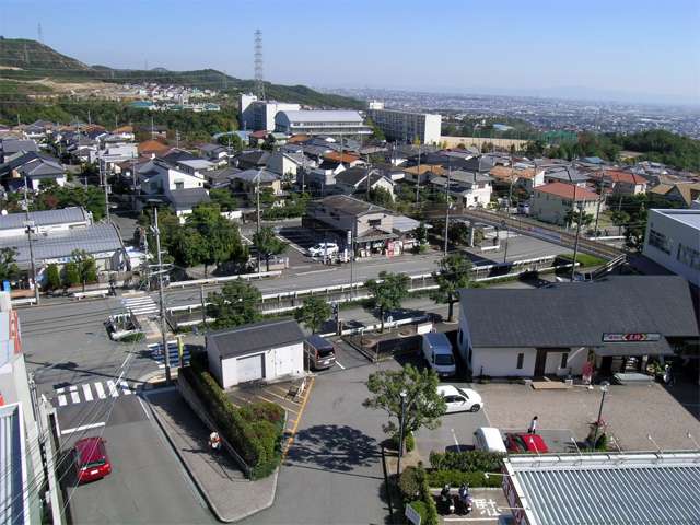 『中山台ファミリーセンター』から見下ろした『中山五月台1〜2丁目』周辺