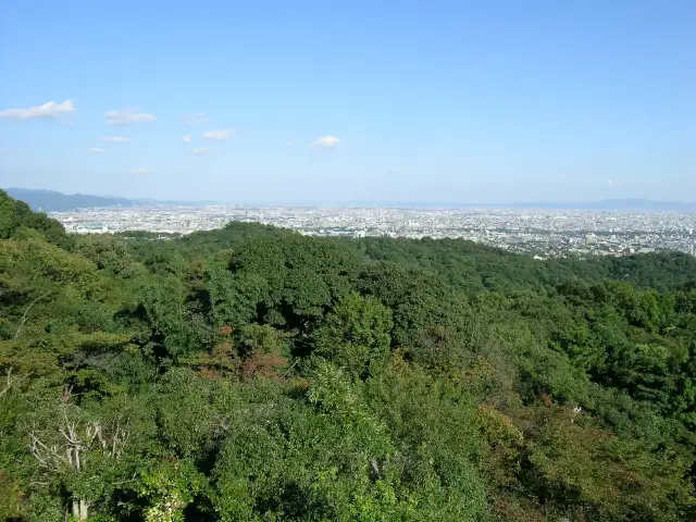 神呪寺（甲山）からの眺め。天気の良い日は海まできれいに見渡せます。