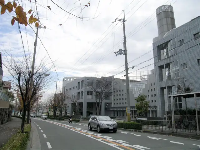 帰国子女、外国人が多く通う千里国際学園。