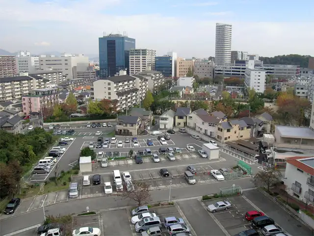 区画の整った『船場西』周辺。マンションと一戸建が混在しています。
