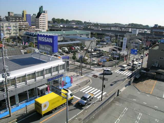 国道176線と中国道、中央環状線が立体交差しています。