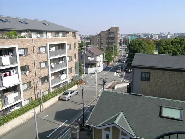 区画の整った『桜塚』界隈。地勢は平坦で、近隣に各種生活施設の揃った暮らしやすい環境です。