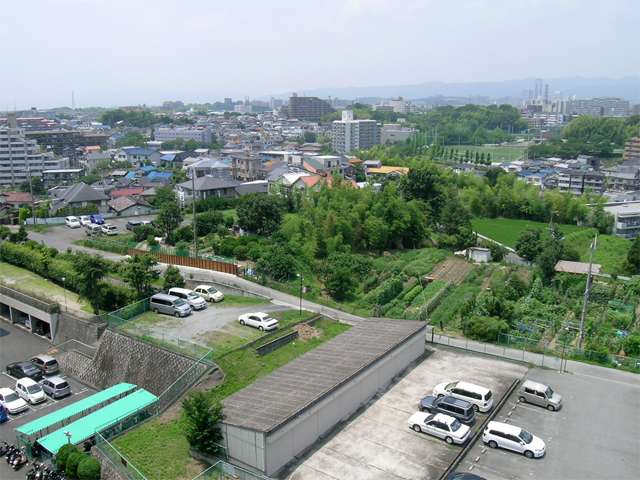 田畑や雑木林も残り、長閑な雰囲気の『千里山高塚』、『佐井寺』周辺