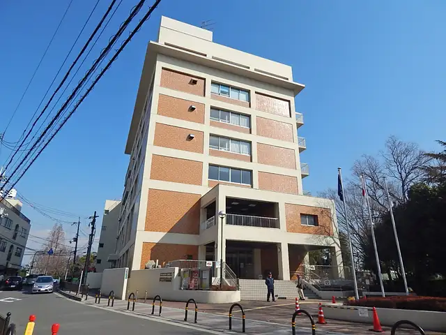 『中条図書館』は、阪急京都線『茨木市』駅から西方向にあります。