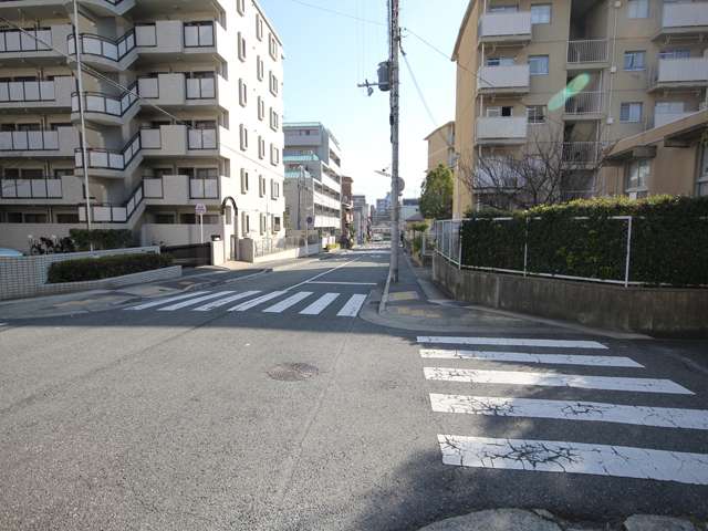 この辺りは、ゆるやかな南斜面地で、自転車での移動も比較的楽に出来ます。