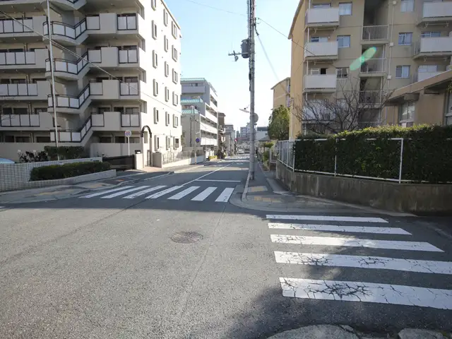 この辺りは、ゆるやかな南斜面地で、自転車での移動も比較的楽に出来ます。