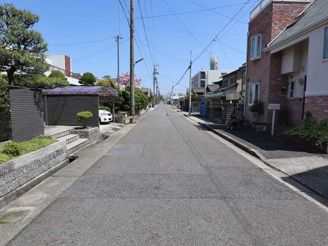 香流川の南側に位置する香流や香南は整備された街路が多いです。