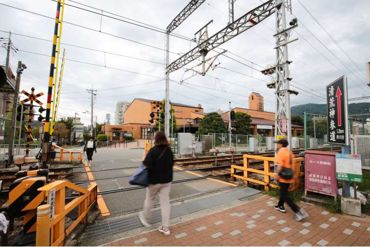 中山観音駅～清荒神駅以北山手エリアの様子