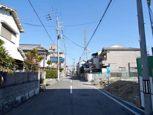 一戸建てが中心に立ち並んでいるエリアです。