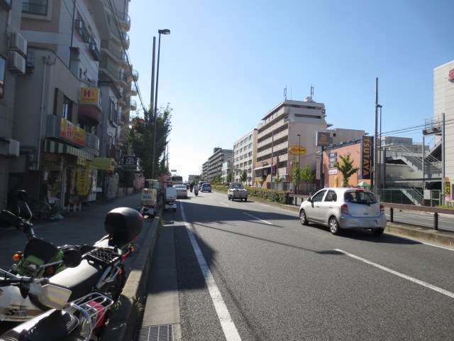 物件の北側を国道2号線が走っており、車の移動に便利です。