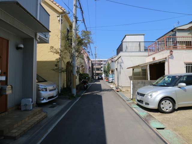 地勢は平坦です。