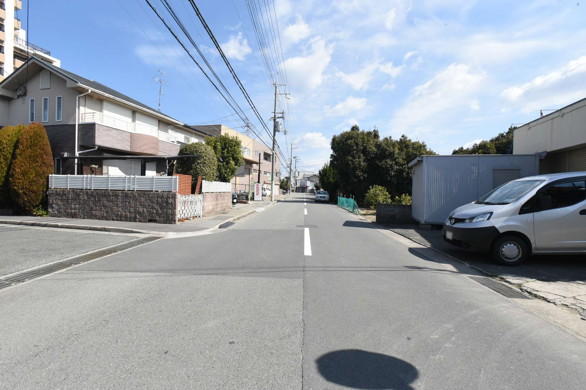 町中には木々や田畑が多く、身近に緑の潤いを感じられます。