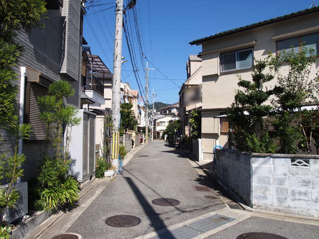 地勢はほぼ平坦。入り組んだ場所も多いですが、車の通りが少ないため、安心して自転車が使えます。