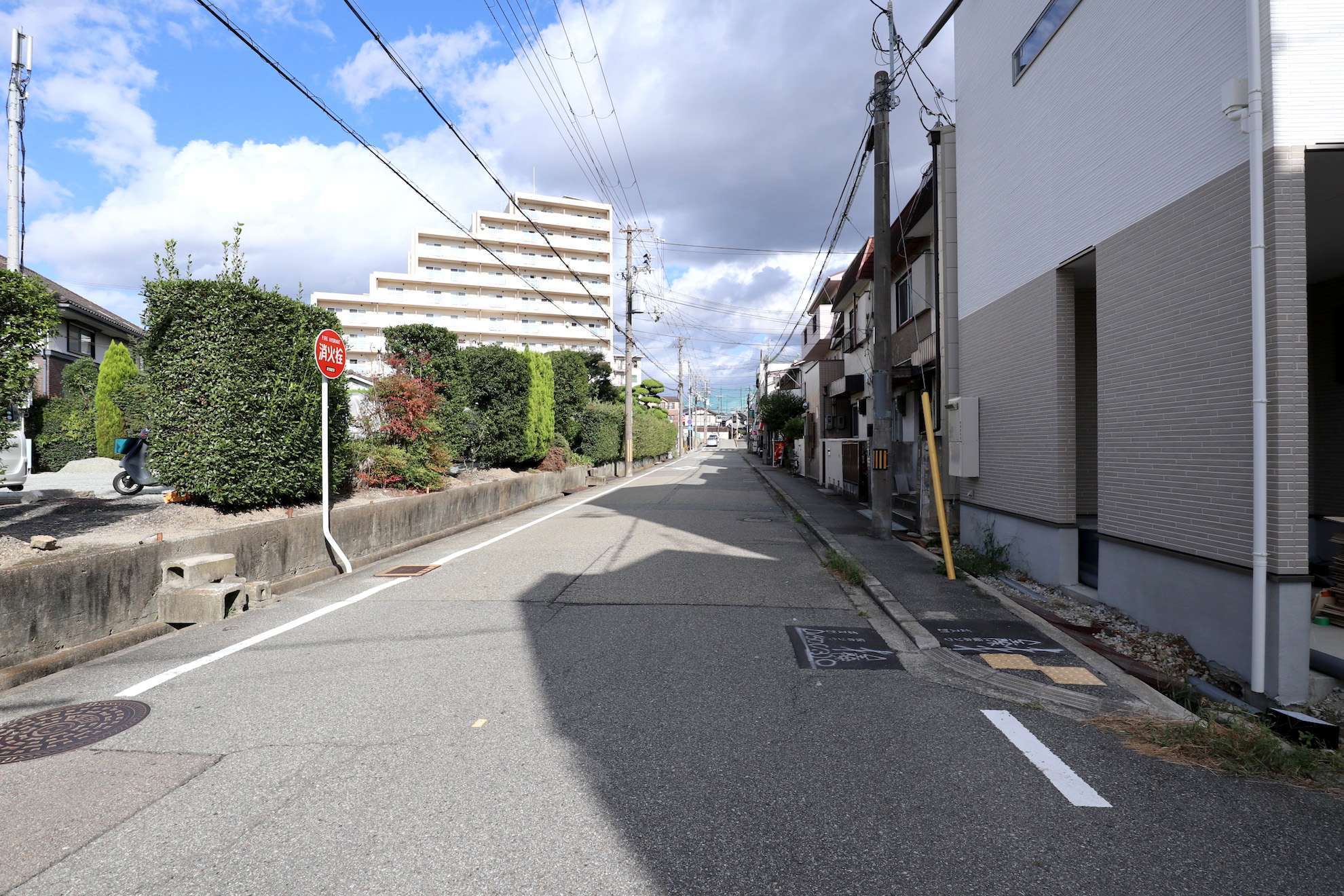 駅までの道のりのがほぼ平坦で、自転車も使えます。