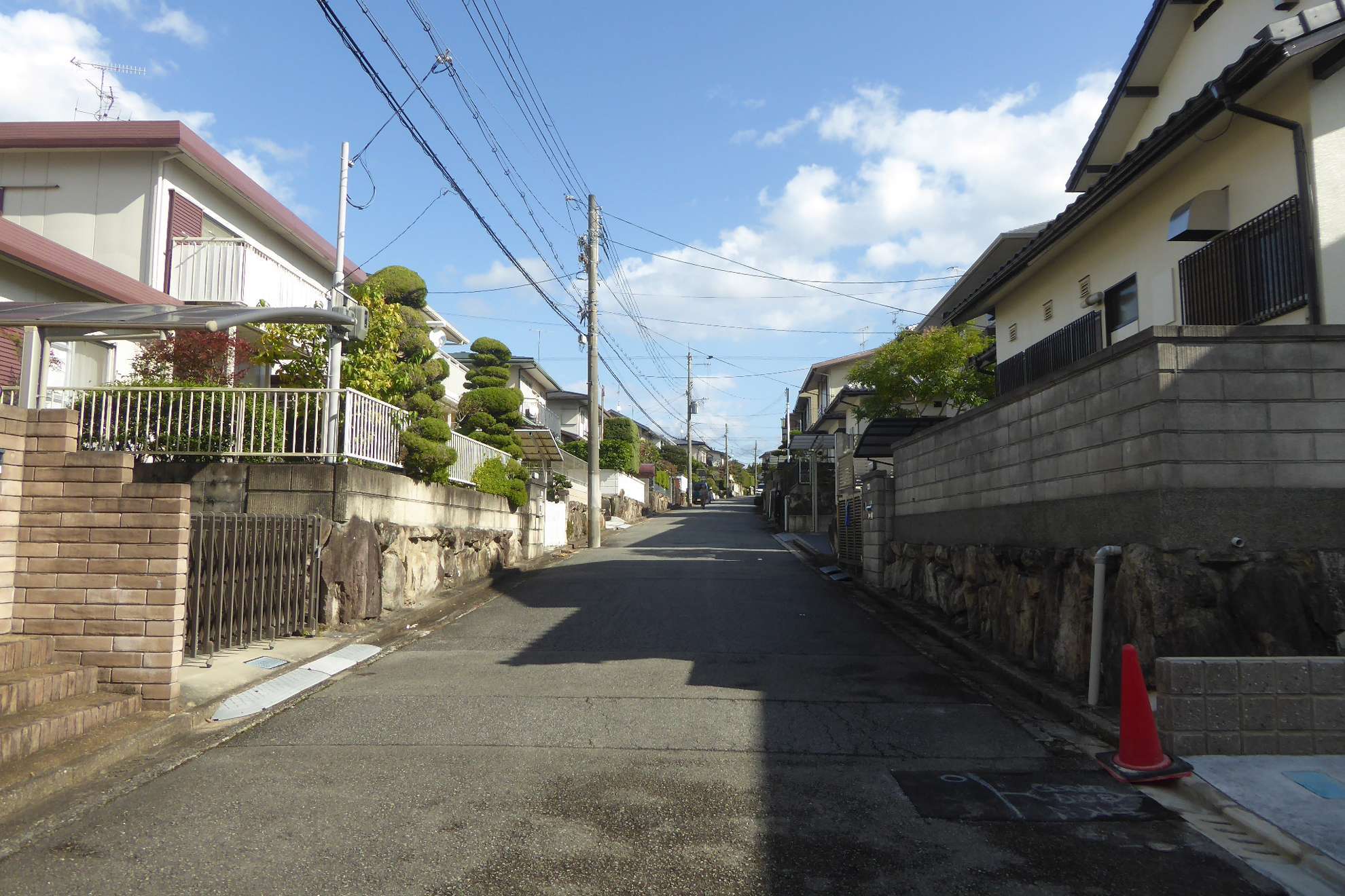 緑豊かな家屋が多いのが魅力です。