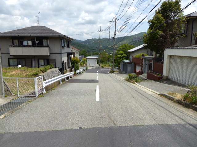 緑豊かな山手の住宅地です。