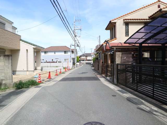 地勢はほぼ平坦。