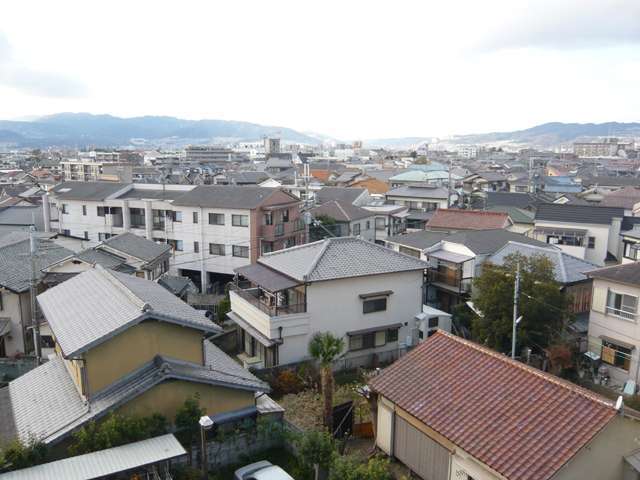 大鹿遠景。一戸建てが建ち並ぶ、閑静な住宅街です。