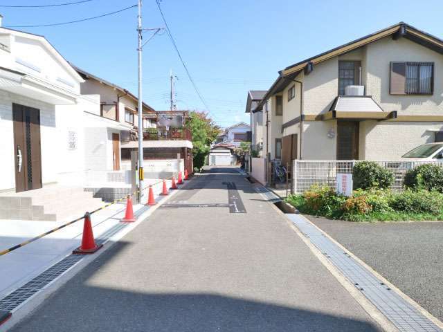 地勢はほぼ平坦で、自転車での移動もスムーズです。