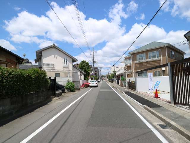 地勢は平坦です。