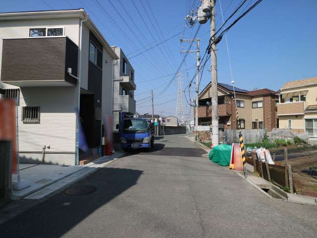 田畑が残されているところも多くあり、のどかな雰囲気です。