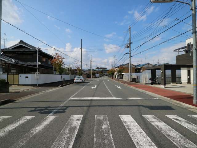 地勢は平坦で、自転車での移動もスムーズです。