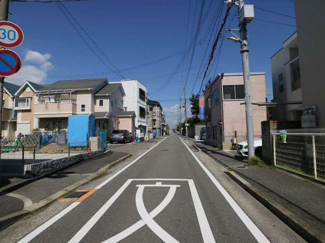 地勢は平坦です。