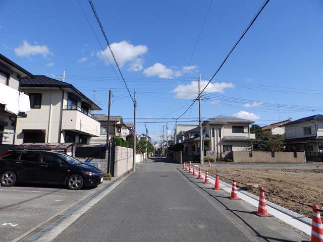 落ち着いた雰囲気の街並み。