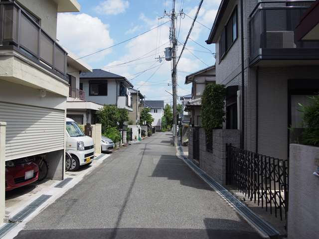 地勢は平坦で、自転車での移動が容易。
