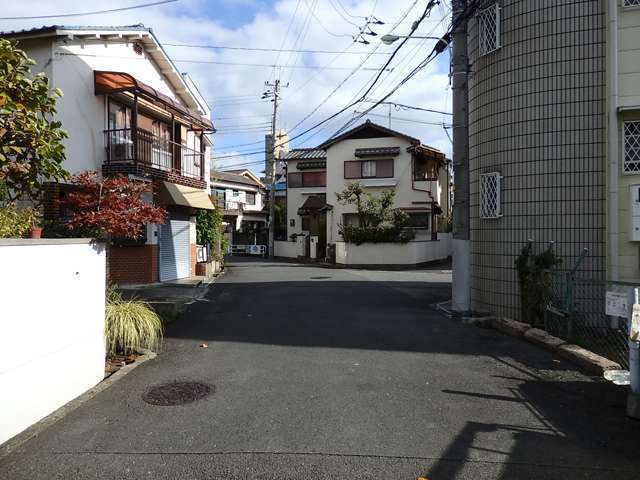 地勢は平坦で自転車で移動する人をよく見かけます。