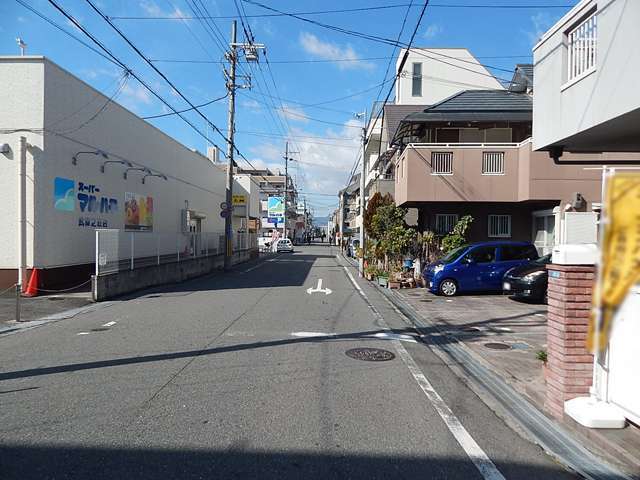 買物施設が近隣に充実しており便利です。