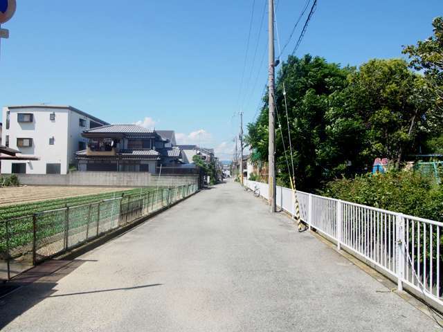 町の地勢は平坦で、自転車での移動が容易。