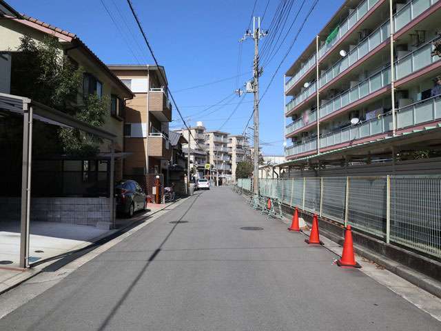 昭和42~53年に区画整理が行われ、区画が整っています。