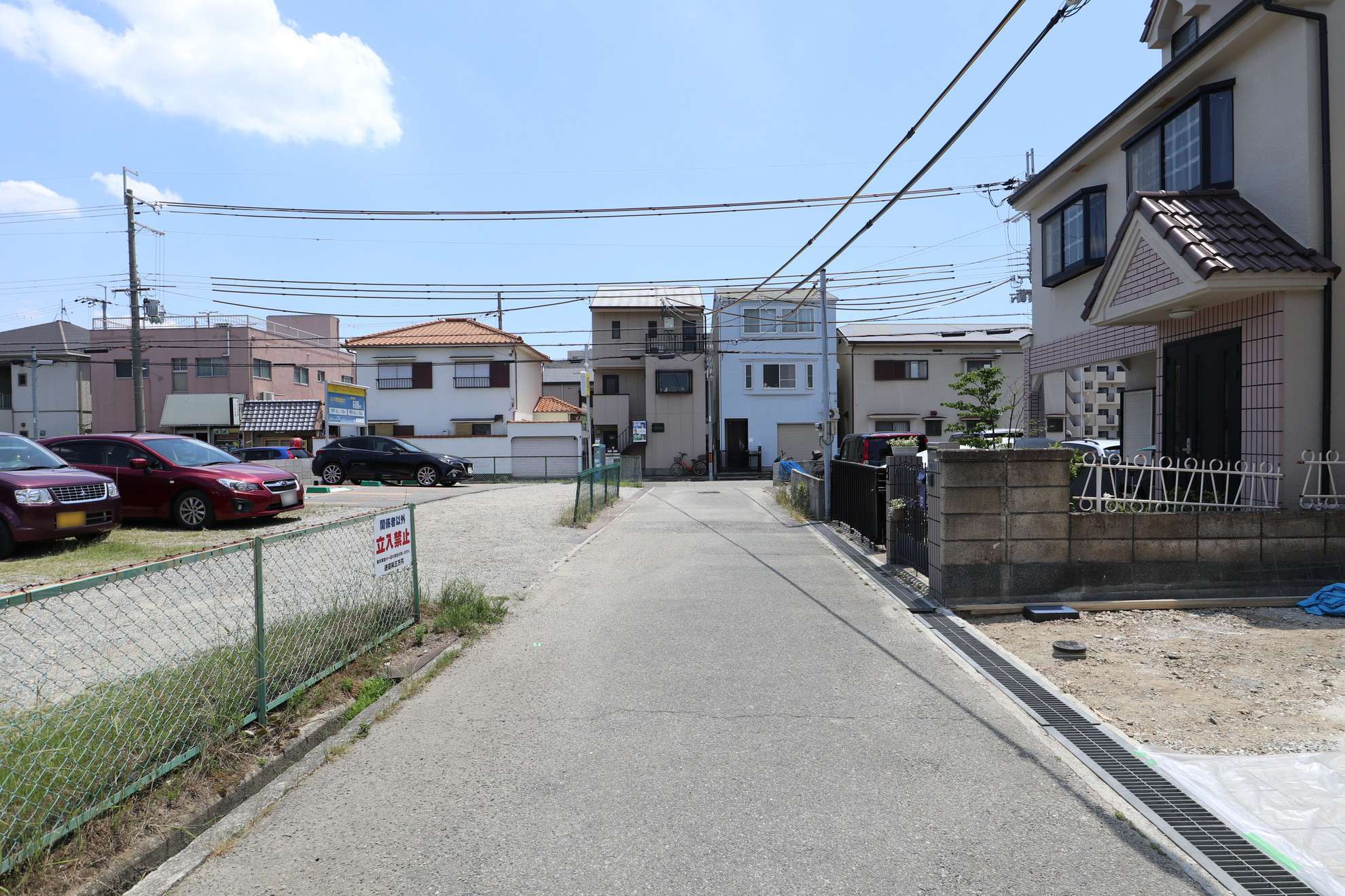 落ち着いた雰囲気の街並み。