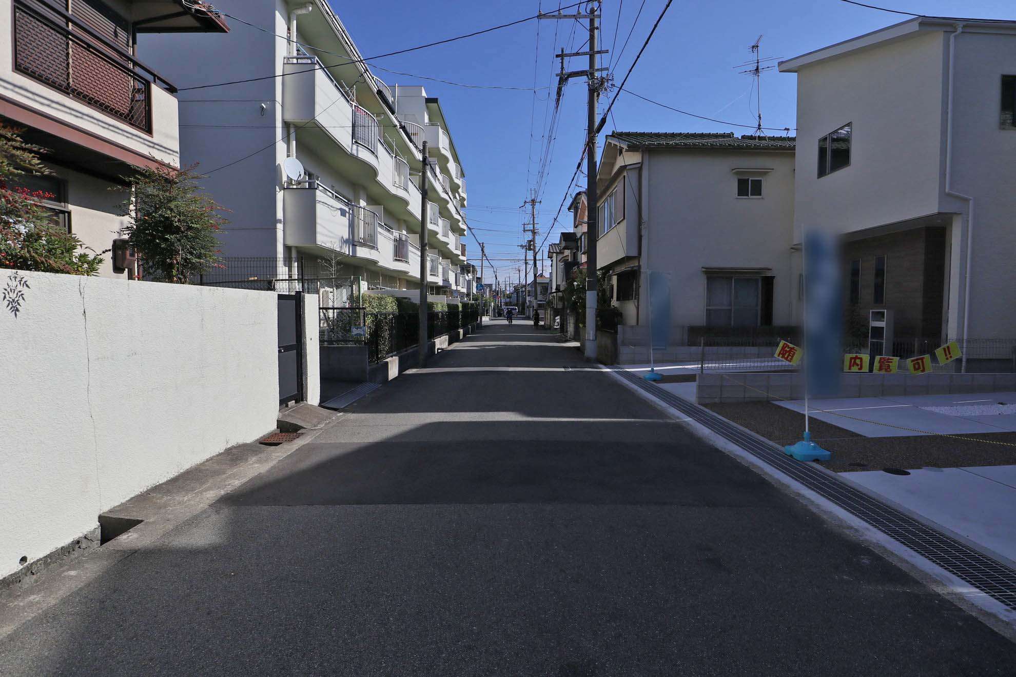 地勢は平坦です。