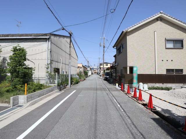 高い建物が少なく、日当たりの良い明るい住環境。