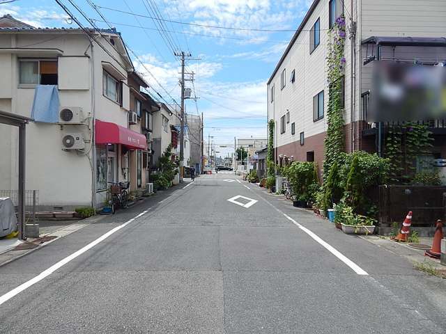 地勢もフラットで、自転車で移動する人もよく見かけます。