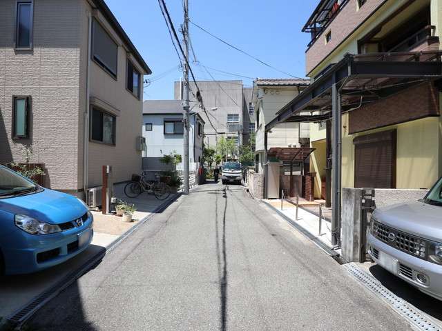 一戸建てが立ち並ぶエリアです。
