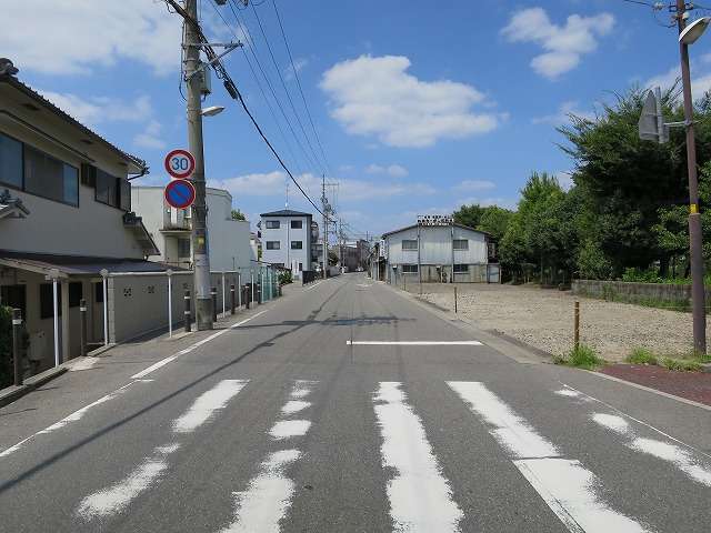 地勢はほぼ平坦で、自転車での移動が容易。