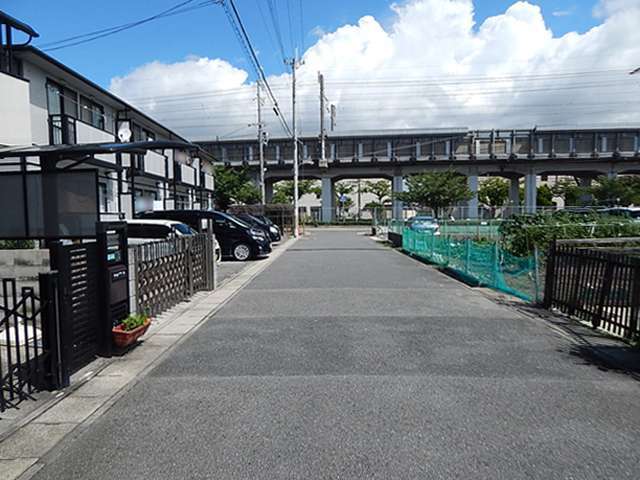 町の北側には山陽新幹線が通っています。