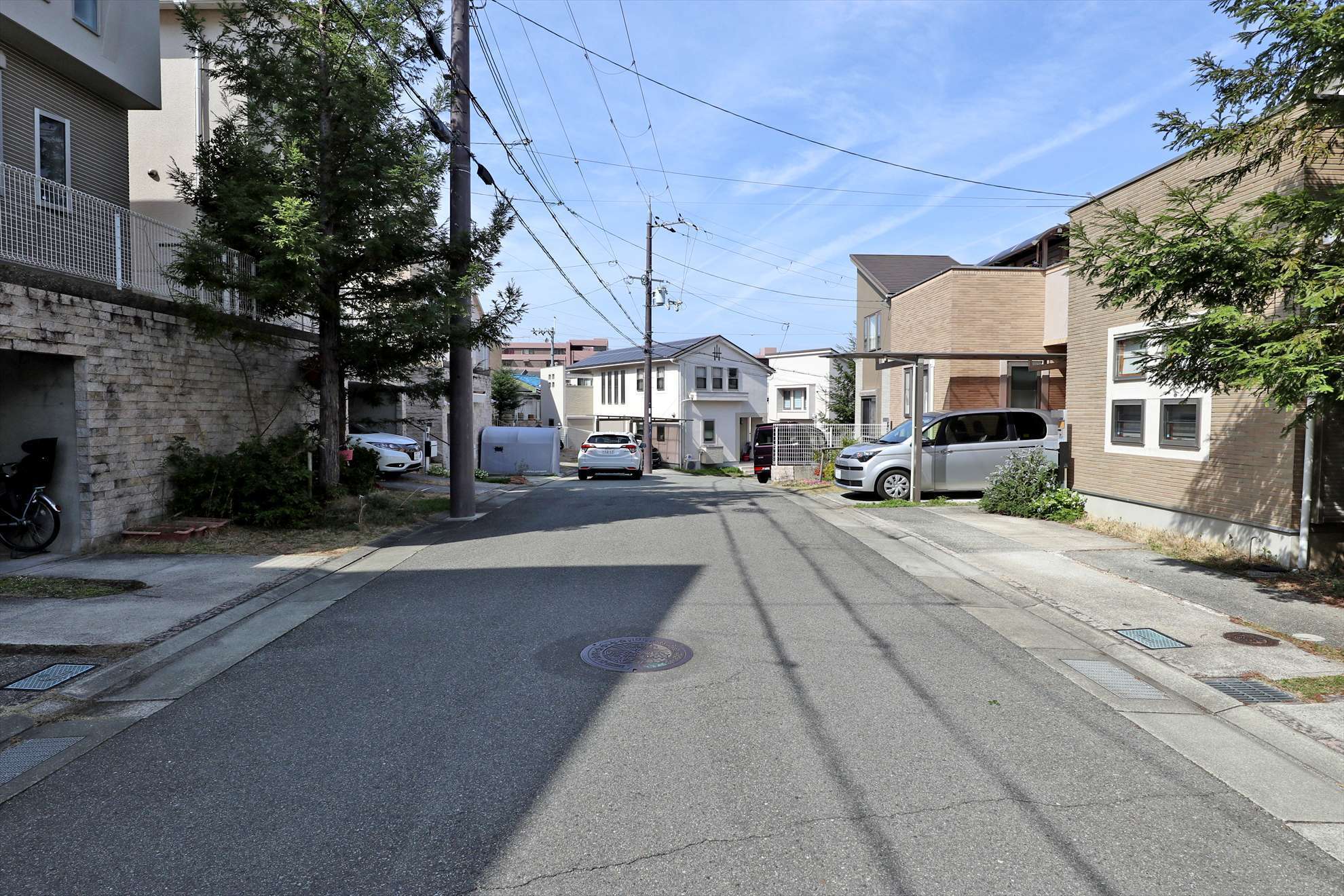 古くから集落がある地域ですが、一戸建ての分譲地も一部で見られます。