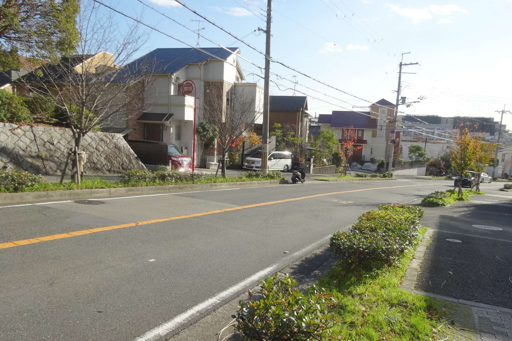 自然を身近に感じる緑豊かな住宅地です。