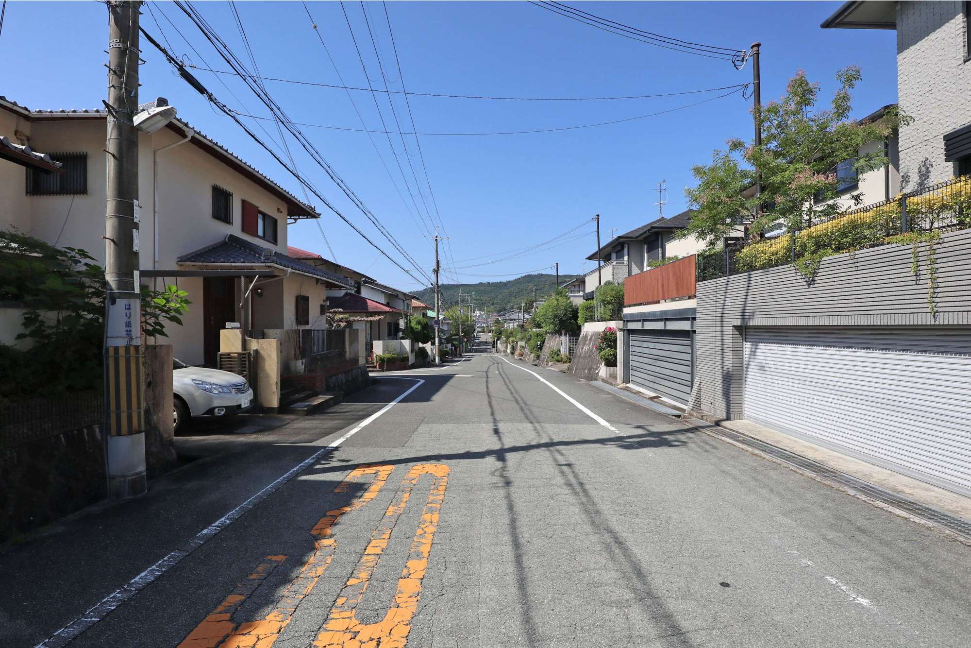 奥には箕面の山々が見えます。自然豊かな住環境です。