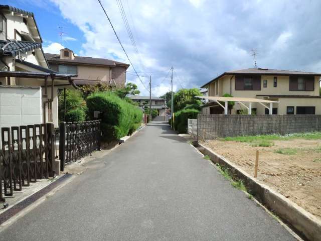 生垣や植栽のある家が多いです。