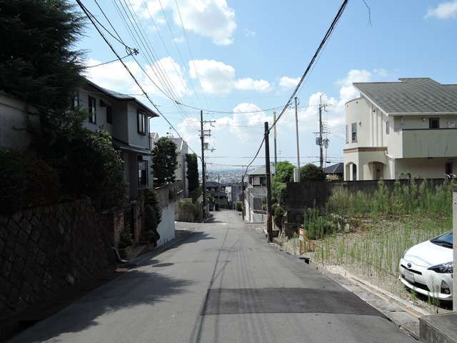 標高の高いところからは北摂の街並みが見渡せます。