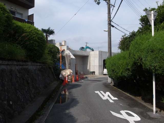 周りは緑豊かです。