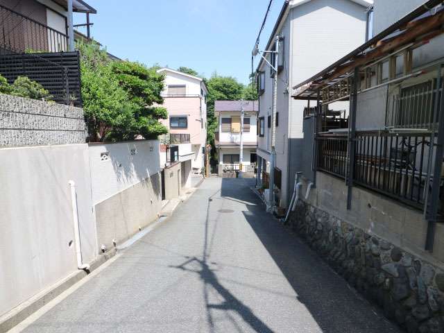 町の中央部には緑地が残されています。