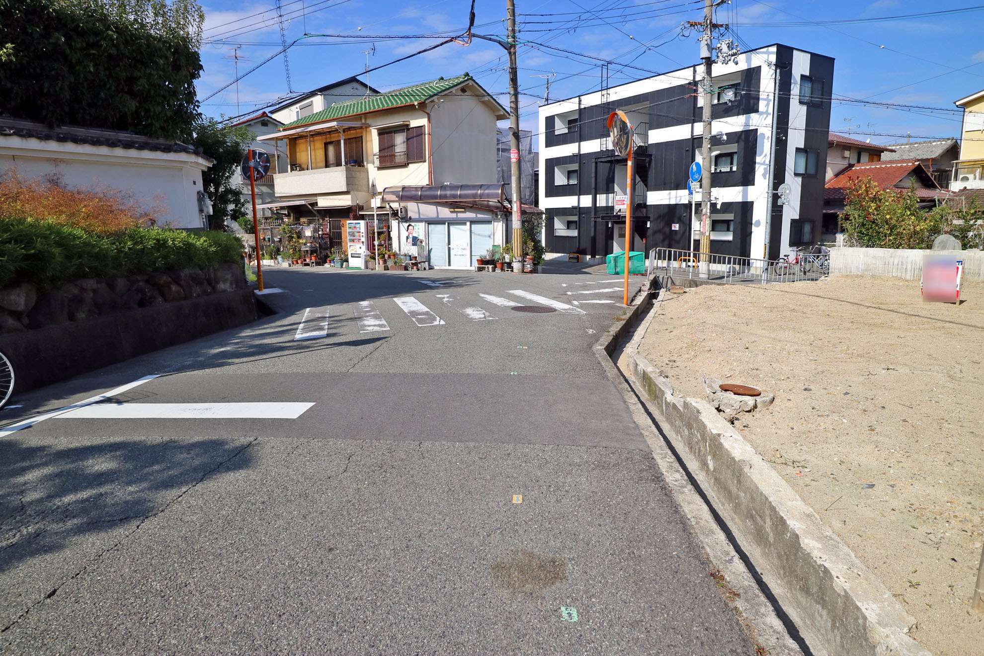 地勢はほぼ平坦です。
