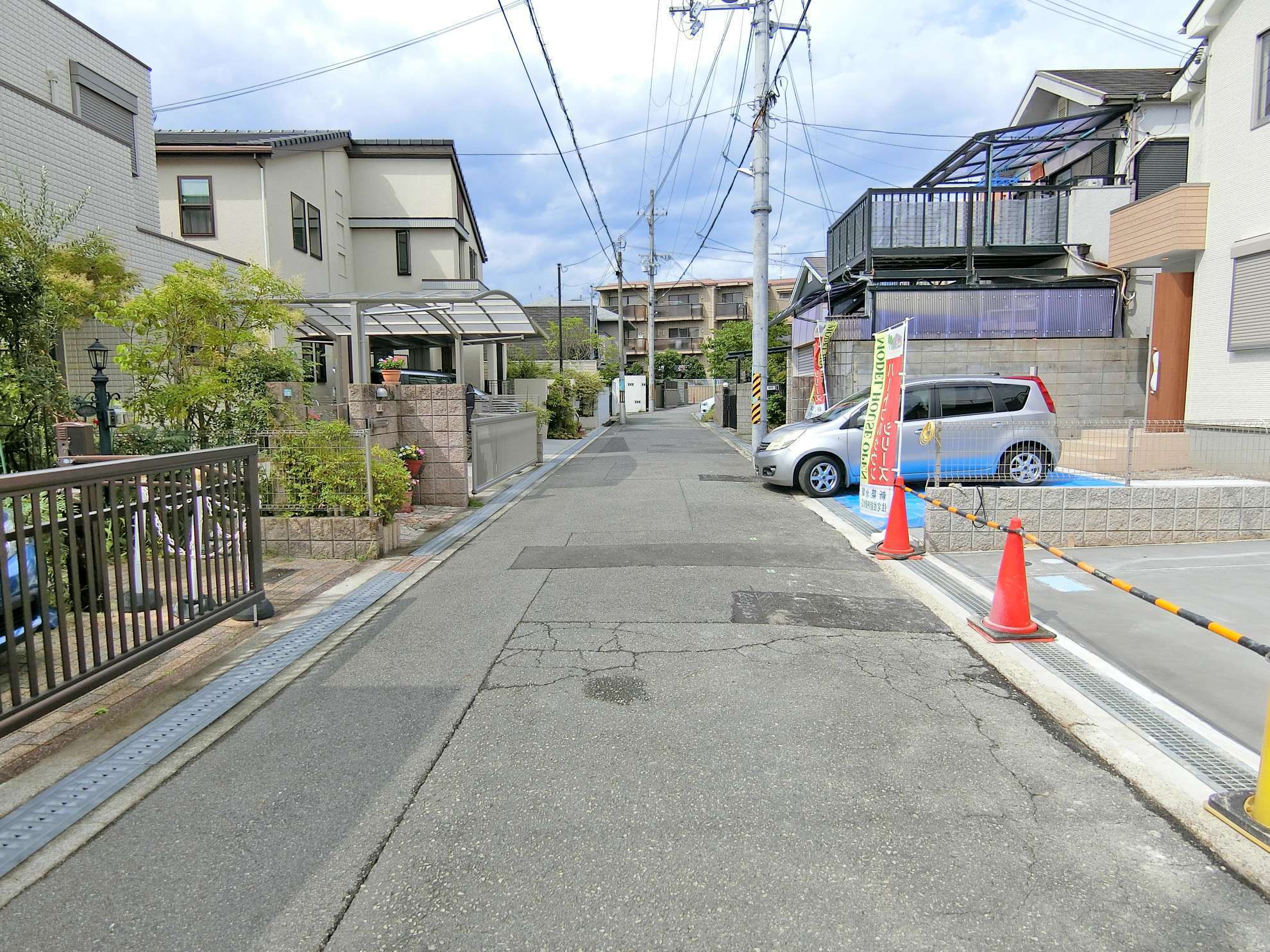 落ち着いた雰囲気の住宅地。