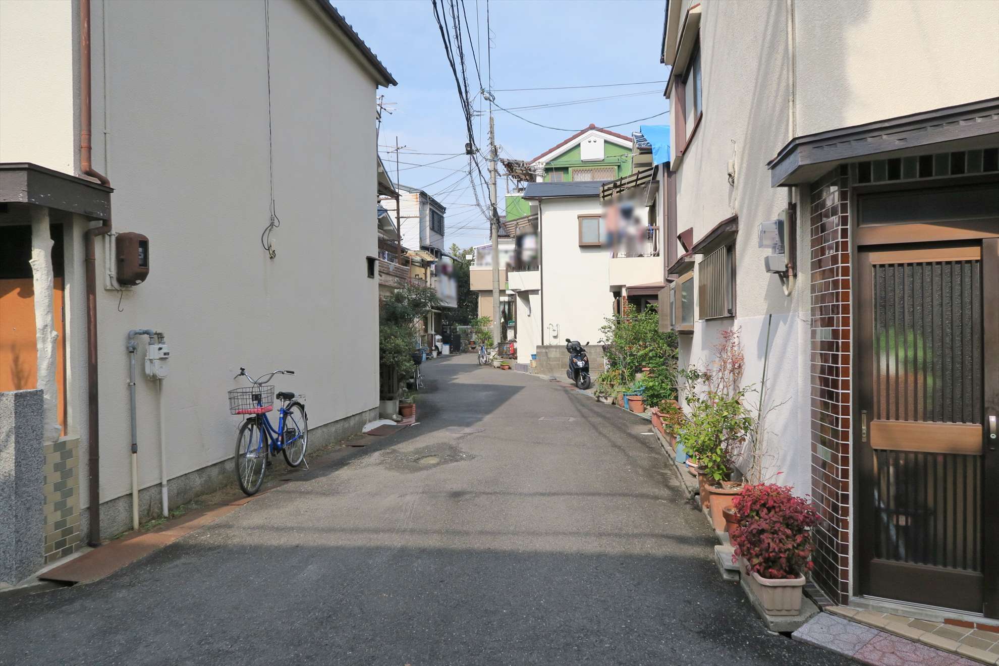 入り組んだ街路が中心。